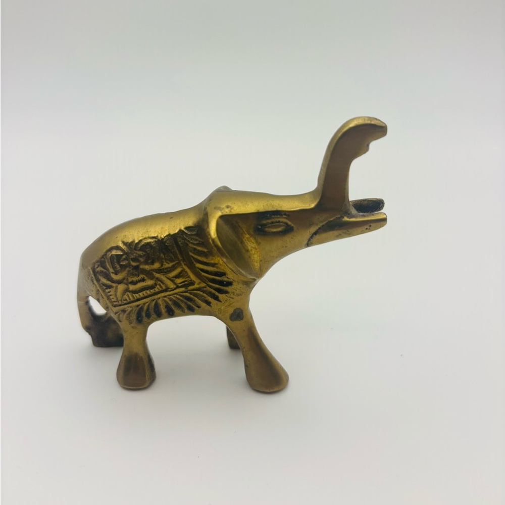 LIQUIDATION -LAST PRICE Solid Brass Elephant Figurine with Trump Up